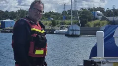 Medlem med motorhaveri får hjälp av rs Falsterbokanalen 
