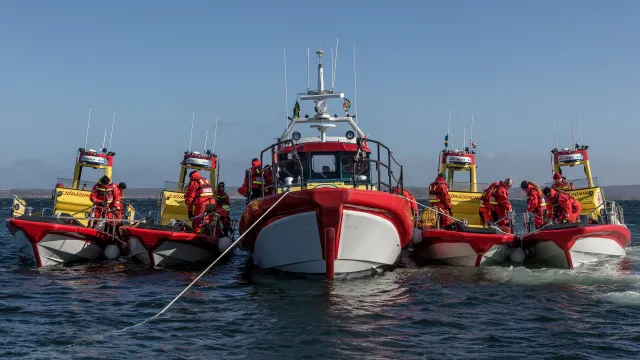 Fyra båtar i Gunnel Larson-klass och en i Victoriaklassen uppradade