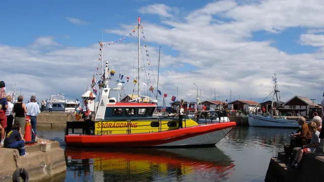 Sjöräddningsenhet rescue Gripen under namngivningen